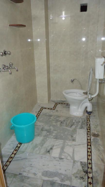Krishna Paying Guest House Bénarès Extérieur photo